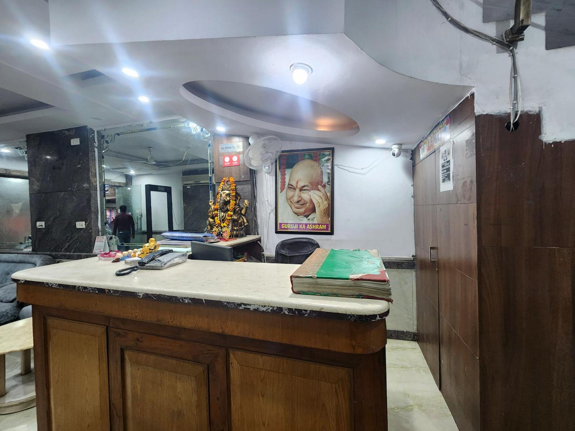 Hotel Mid Town Δελχί Εξωτερικό φωτογραφία