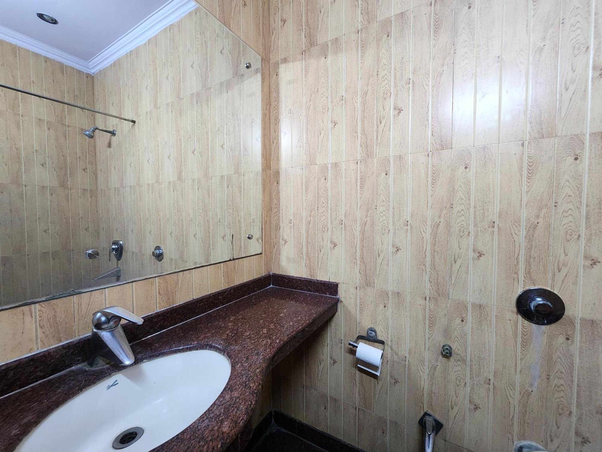 Hotel Mid Town Δελχί Εξωτερικό φωτογραφία