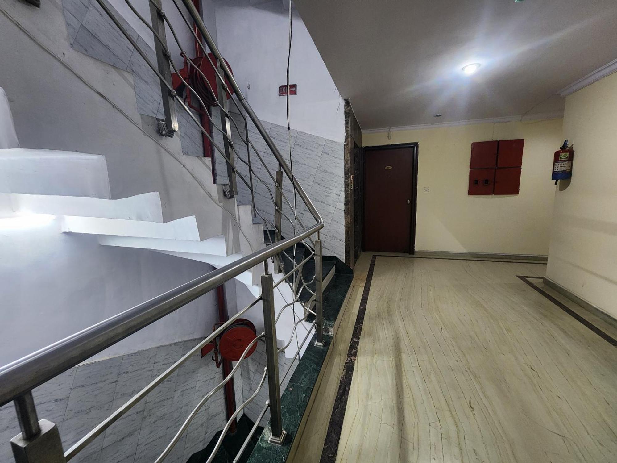 Hotel Mid Town Δελχί Εξωτερικό φωτογραφία