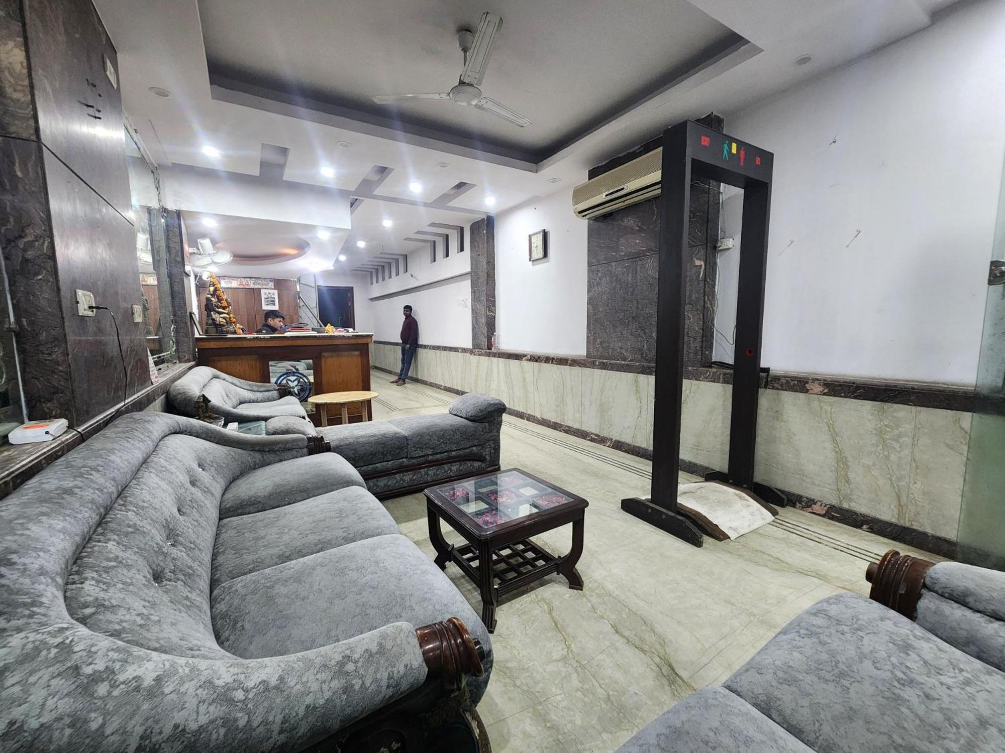 Hotel Mid Town Δελχί Εξωτερικό φωτογραφία